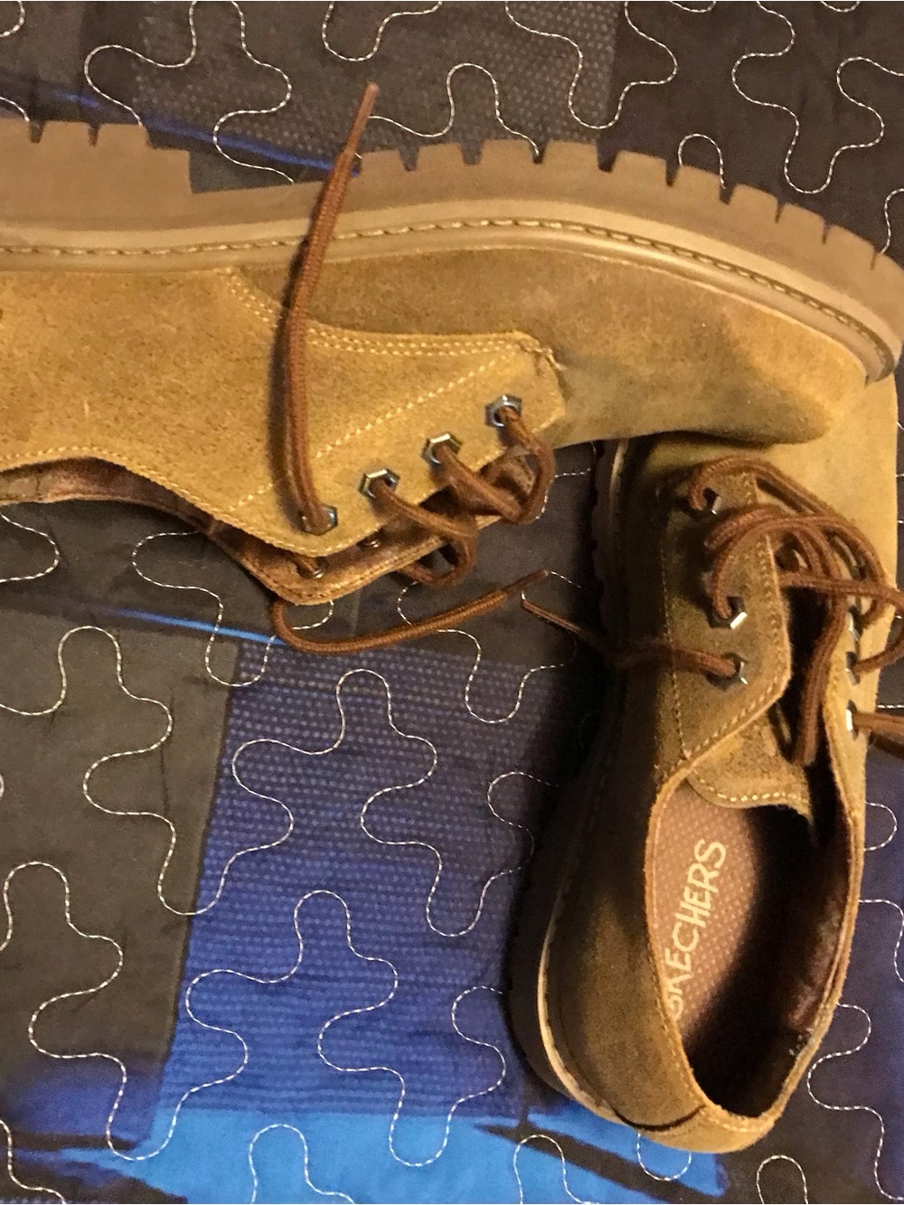 Skechers Women’s Tan Suede lug sole. - Picture 2 of 3